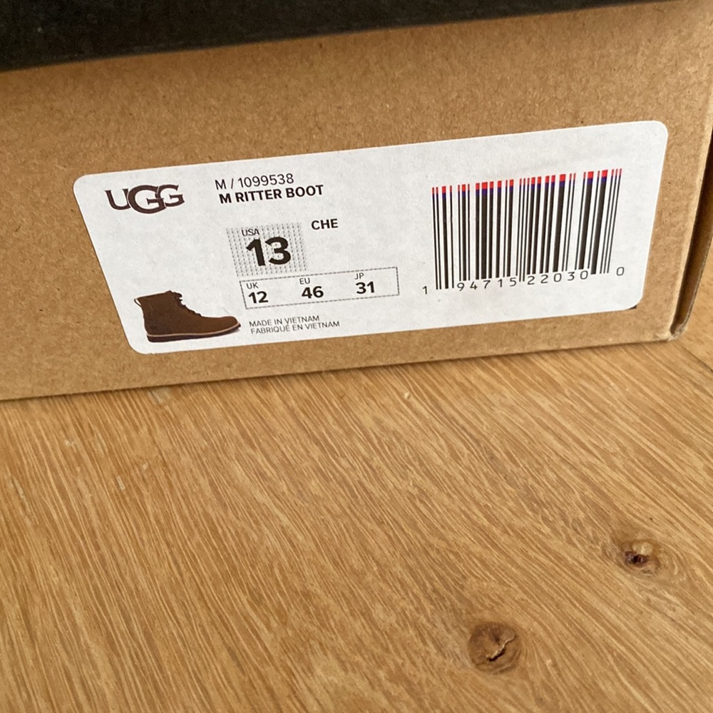 Ugg Ritter boot 13 - Picture 4 of 7